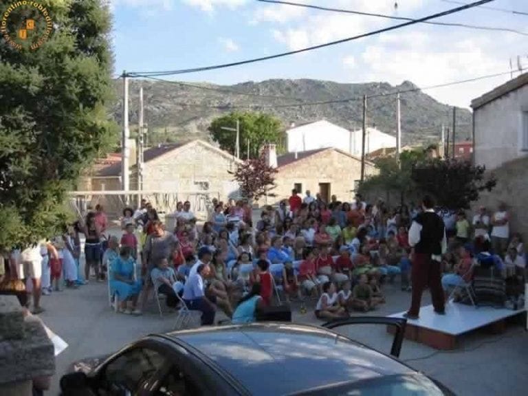 Summer festival in Robledillo